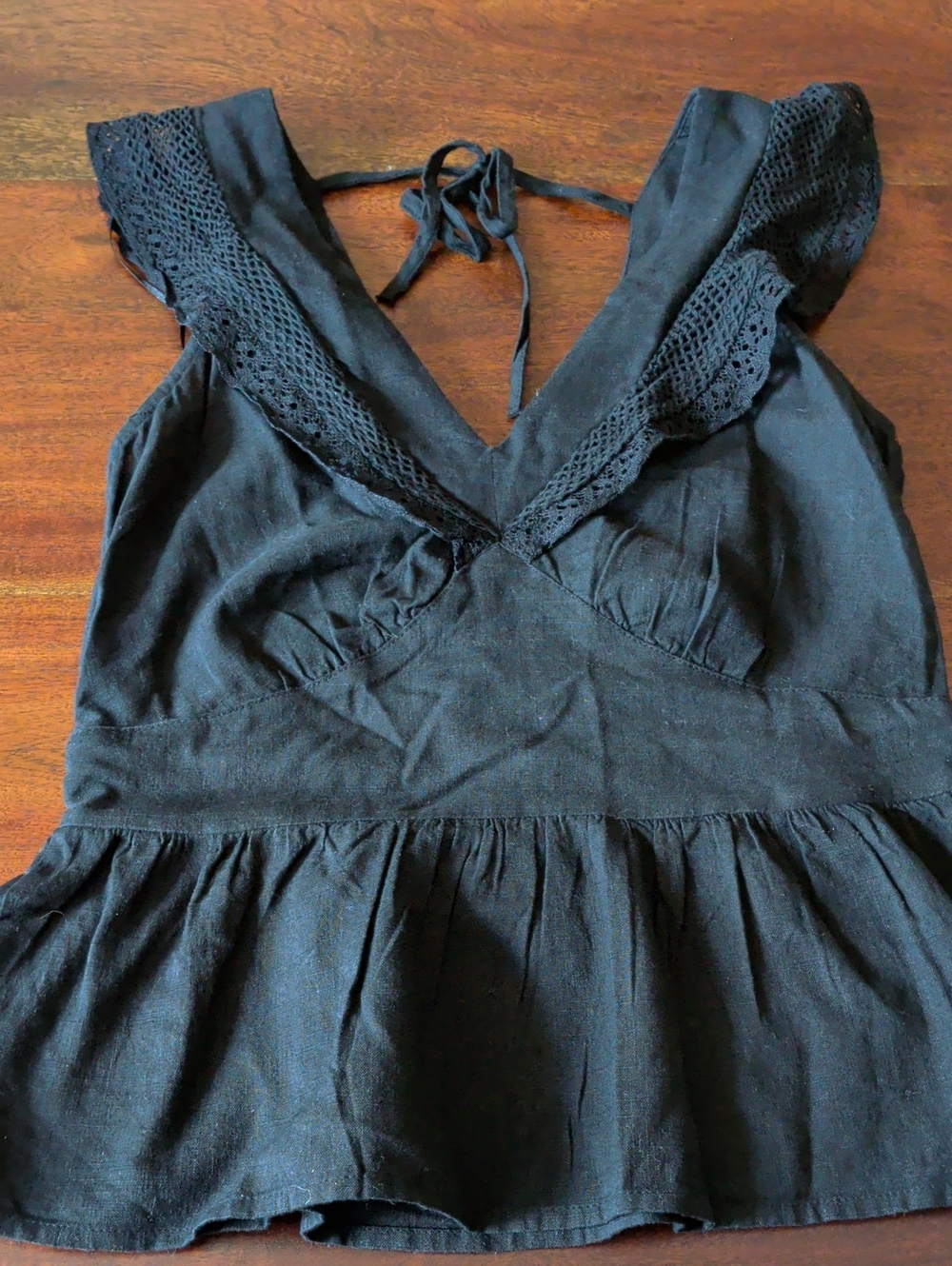Old Navy Black Crochet Trim Peplum Tank